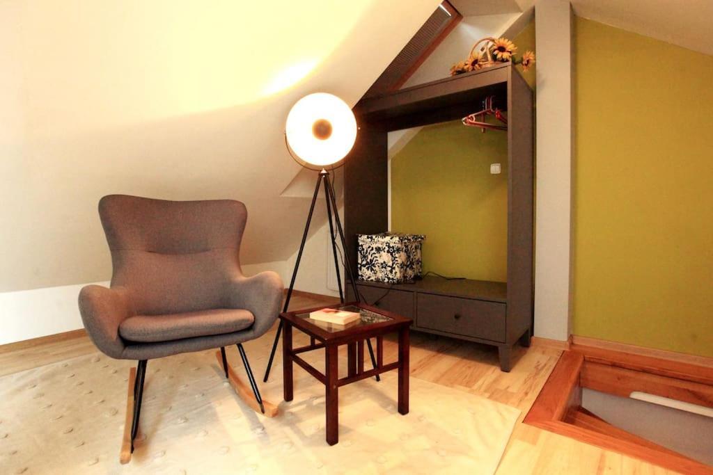 Apartment Large And Modern With Free Parking Spot
